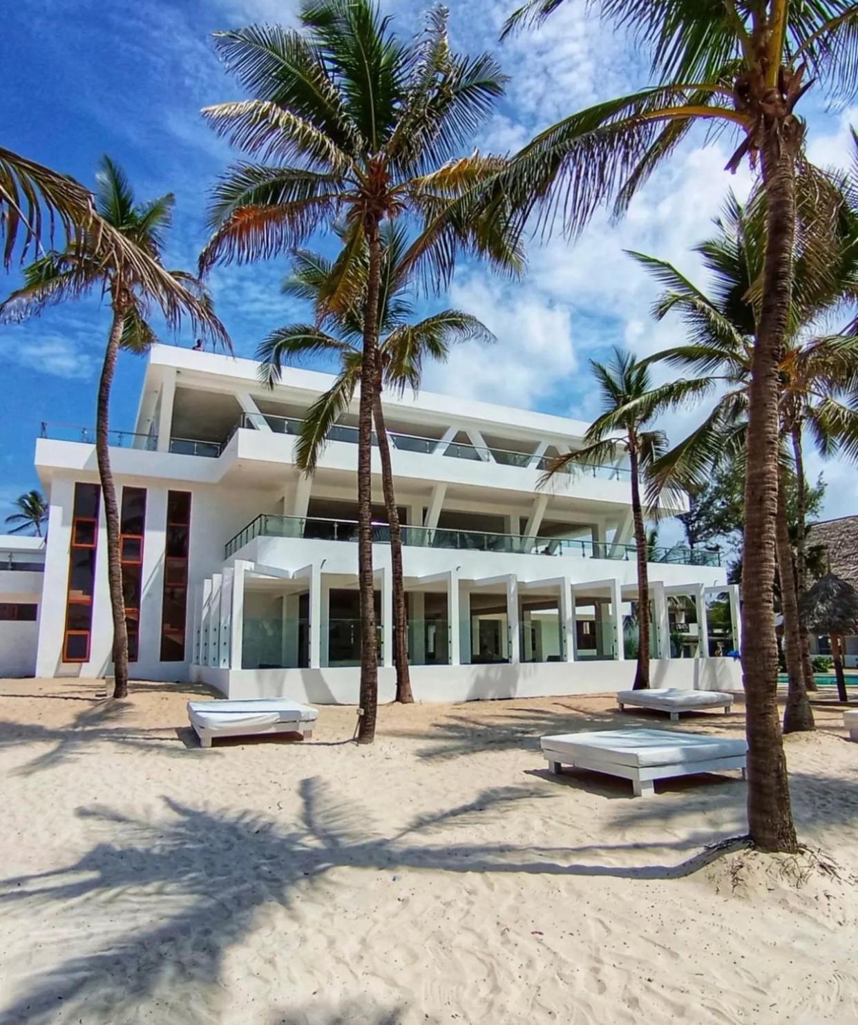 Barracuda Inn Resort Watamu Exteriér fotografie